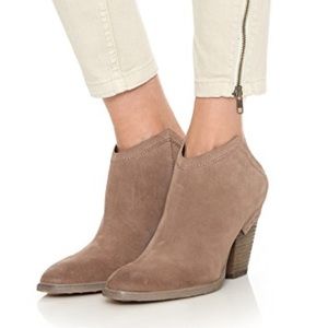 Dolce Vita Haku Booties